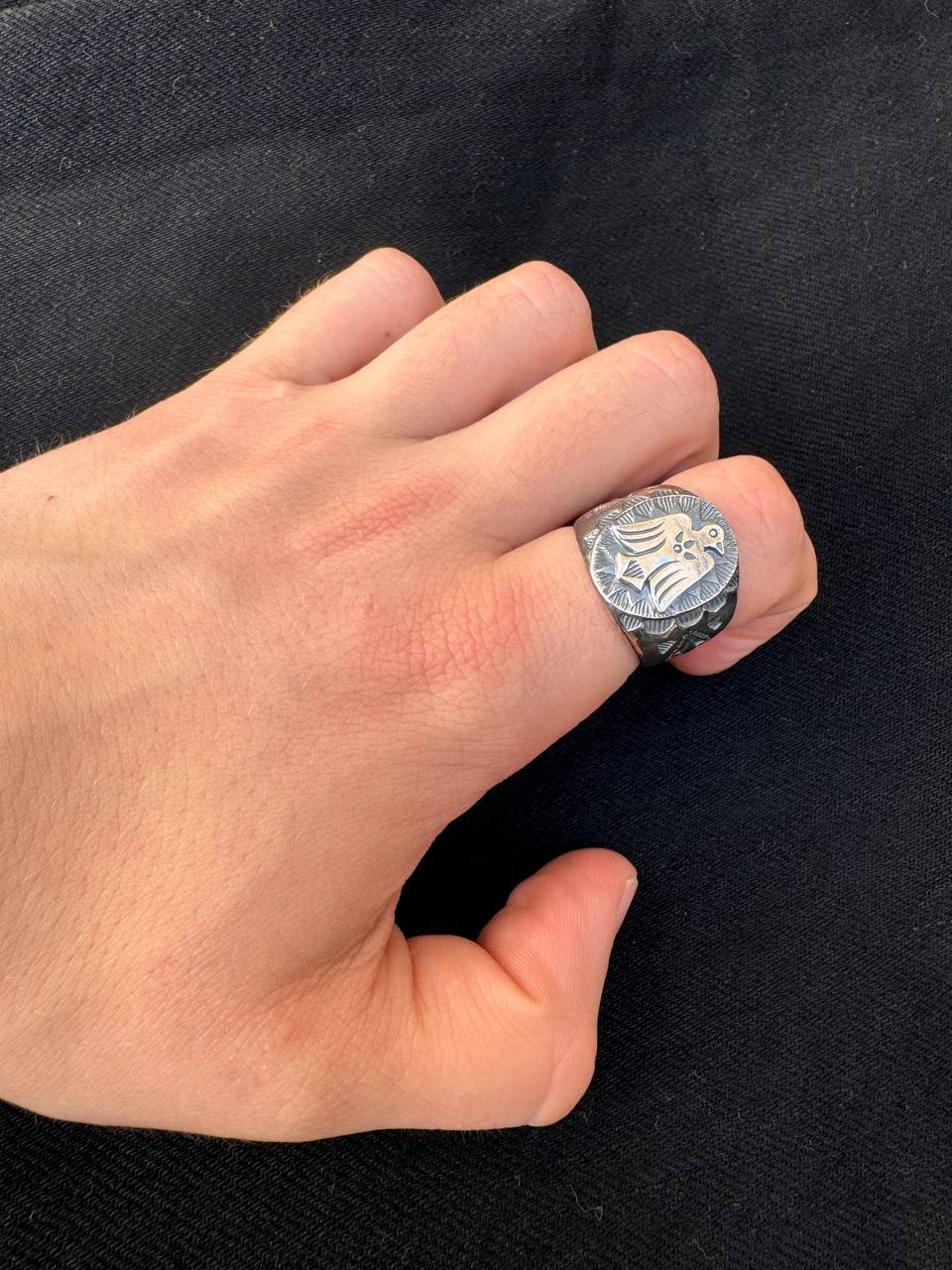 First Arrow's VFSW Stamp Ring with Thunderbird – (R-133)