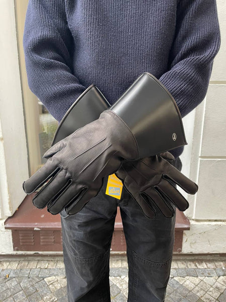 The Real McCoy’s Buco Leather Gauntlet Motorcycle Gloves - Black (BA24105)