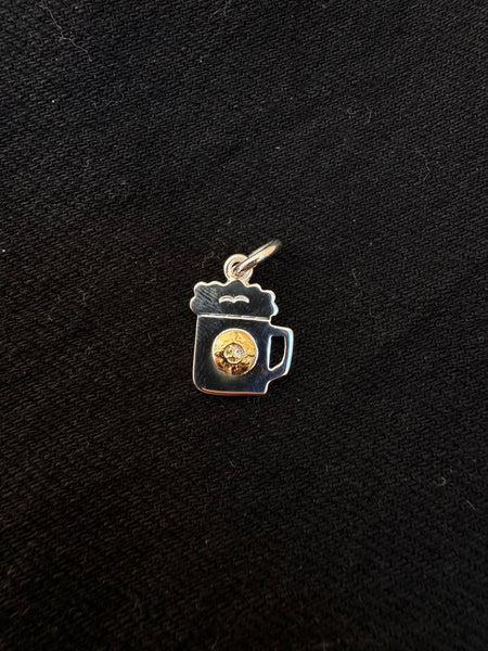 First Arrow's × Denimheads Beer Mug Pendant with 18K Gold – (FAx DH)