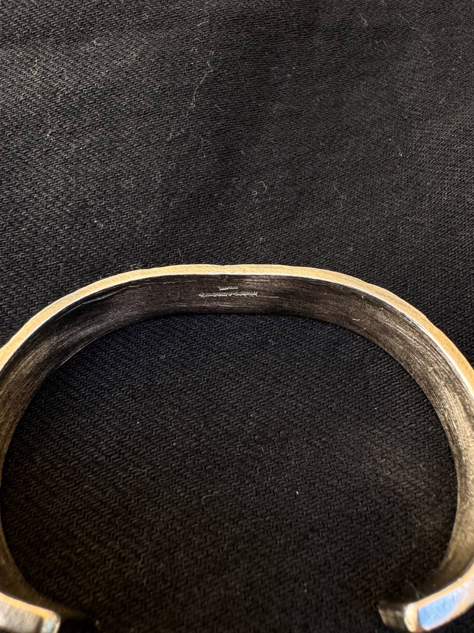 First Arrow's VFSW Bangle – (BR-157)