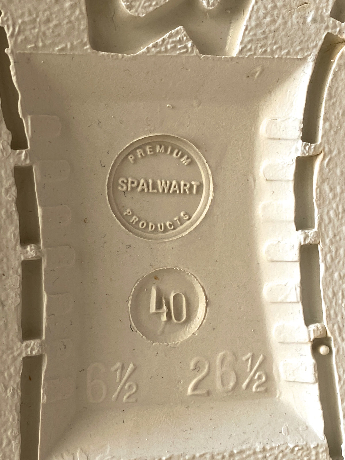 Spalwart Special Mid White